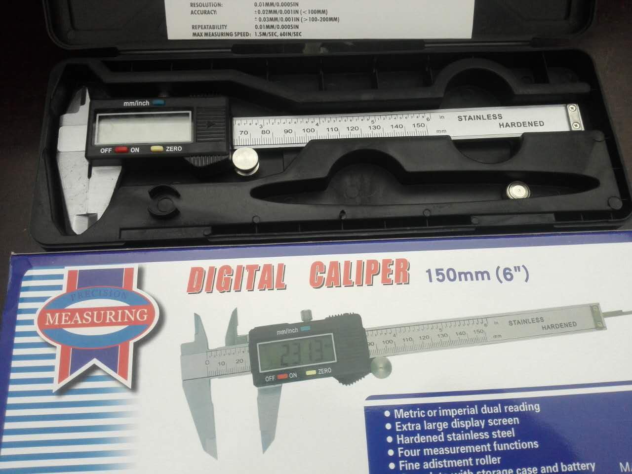 配完钥匙用游标卡尺量下原钥匙和钥匙胚的尺寸