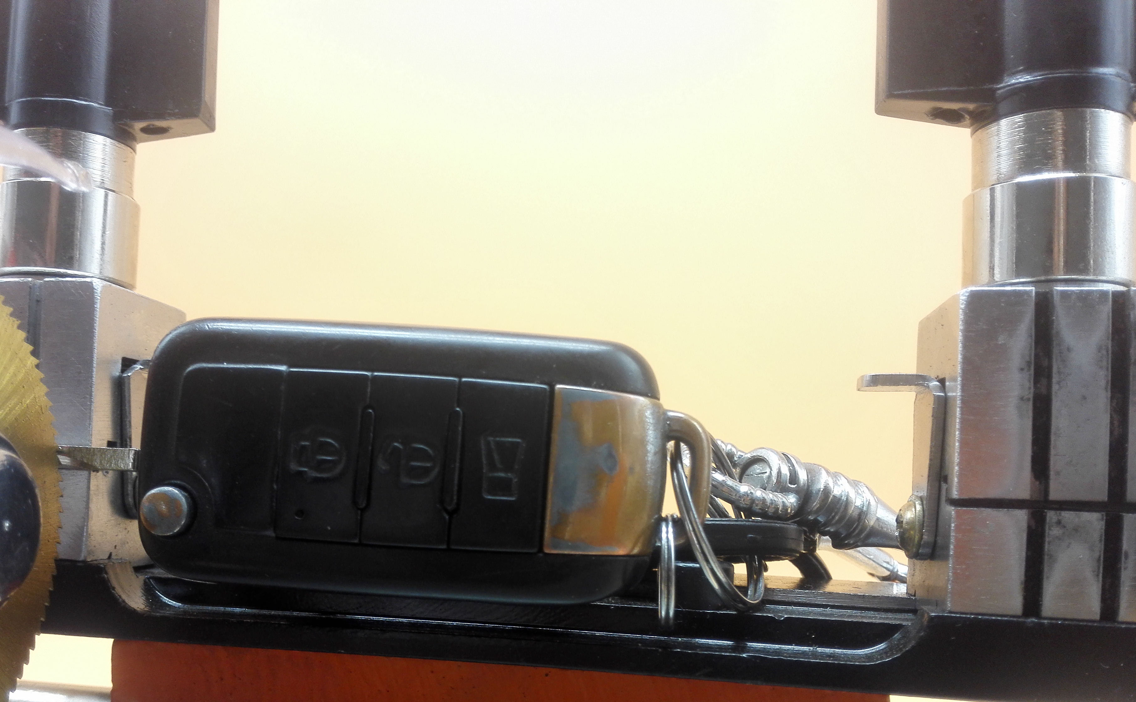 卧式对准及夹的方法